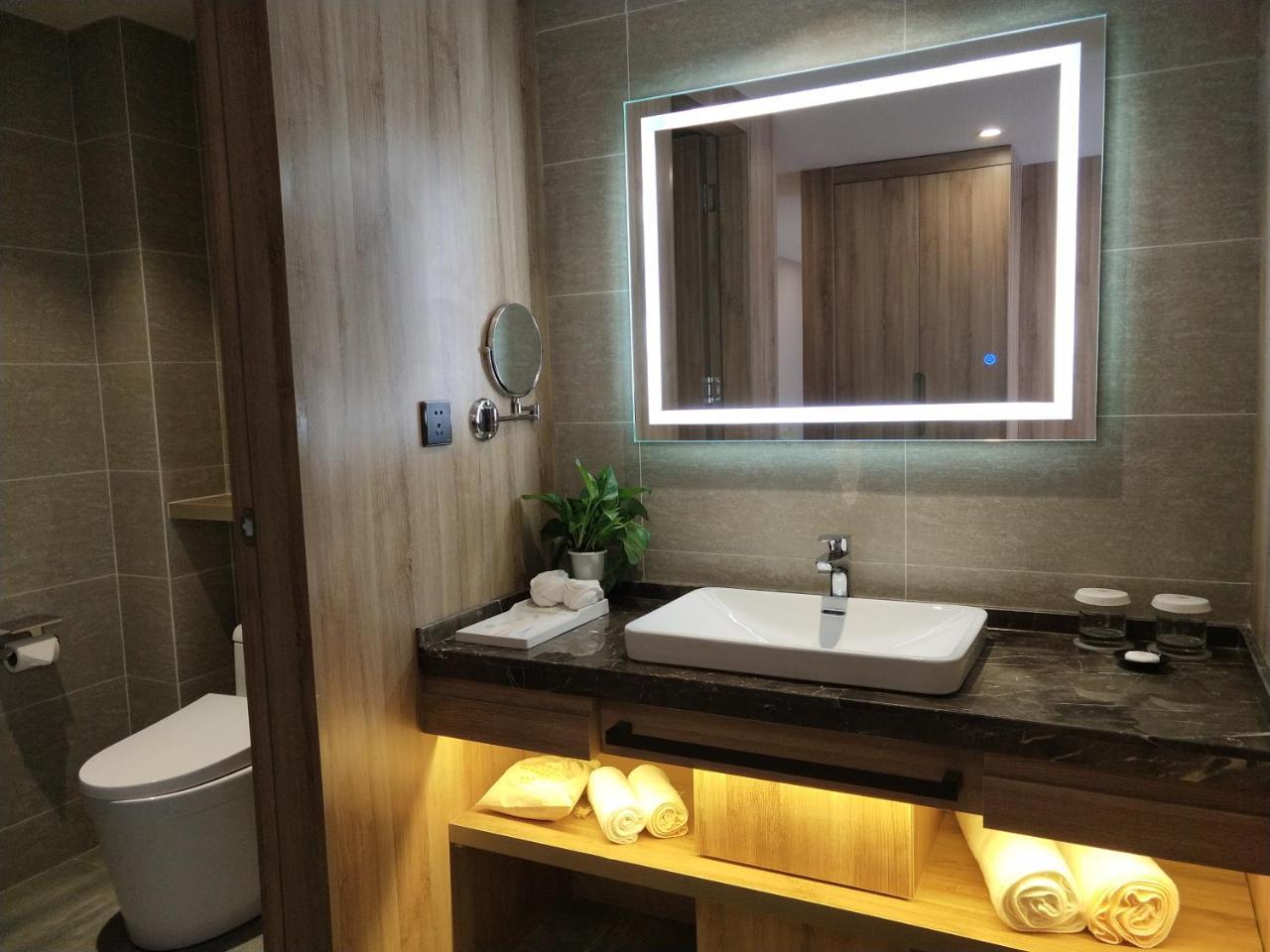 Jinjiang Metropolo Hotel Nanjing Jiangjun Dadao Hehai University Branch Экстерьер фото