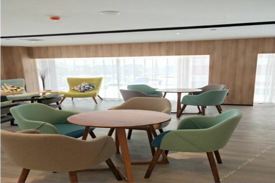 Jinjiang Metropolo Hotel Nanjing Jiangjun Dadao Hehai University Branch Экстерьер фото
